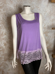 Toppi maglia pluskoko eri värejä - toppi