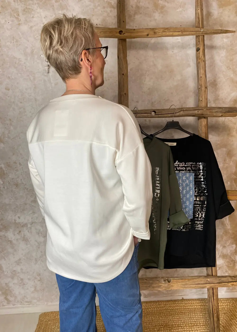 Collegepusero clarita eri värejä 0325 - huppari