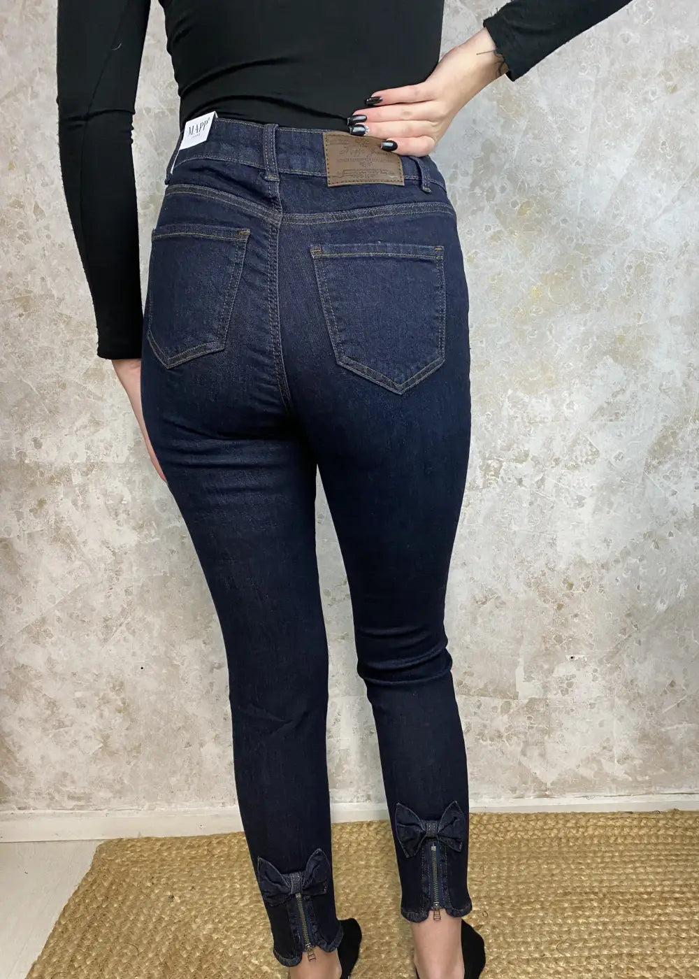 Farkku mapp bow rusetti tummapesu 66cm - farkku