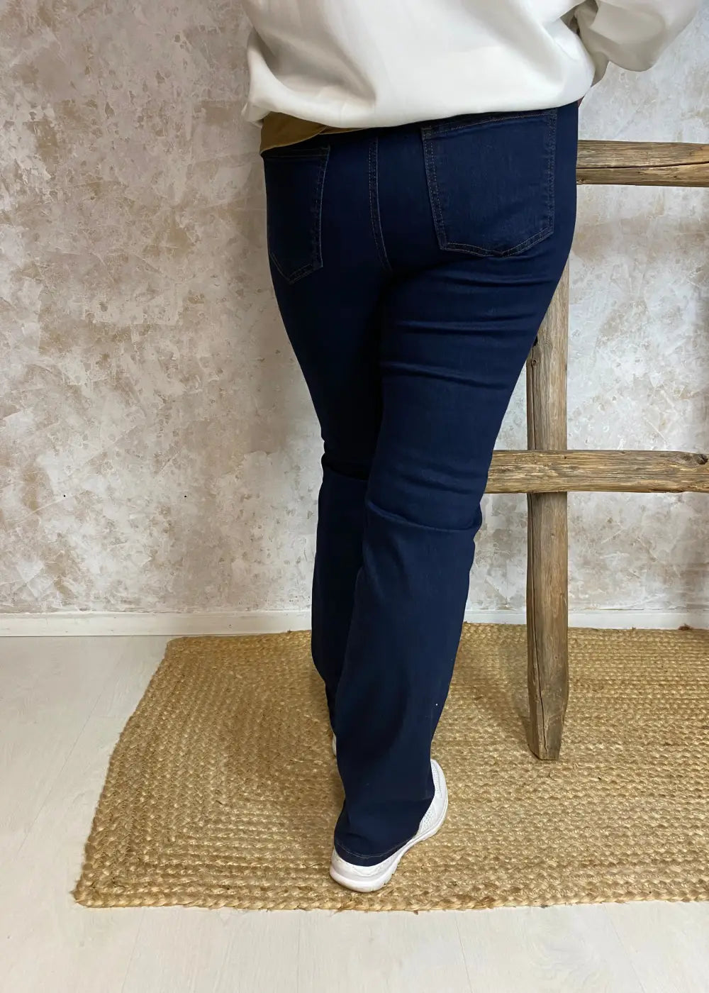 Farkku mapp ivana suora dark 0924 - farkku