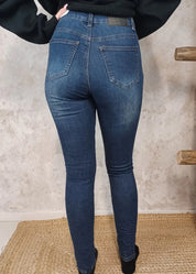 Farkku mapp katy tummapesu kulutettu - farkku