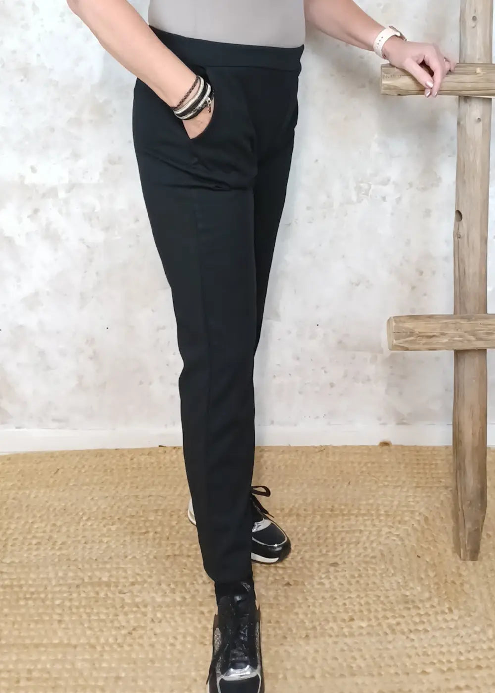 Housu moda musta - housut