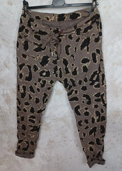 Housut Kitty eri värejä 1223