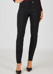 Klassiset, joustavat stretch-housut korkealla vyötäröllä, kapenevilla lahkeilla ja käytännöllisillä taskuilla.