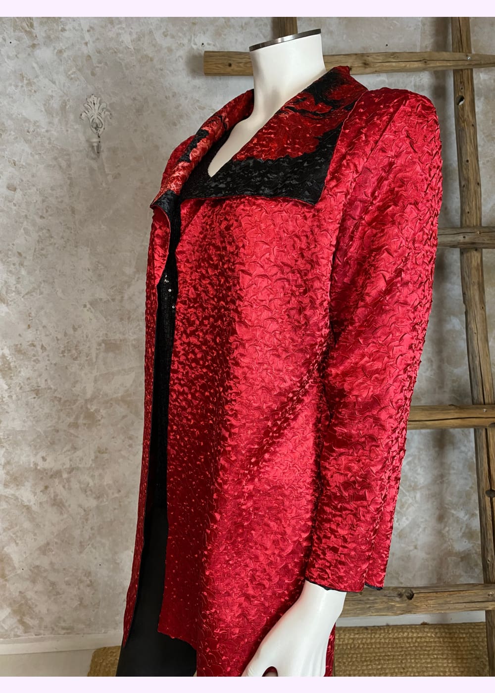 Kääntöjakku red rose punamusta 1124 - takki