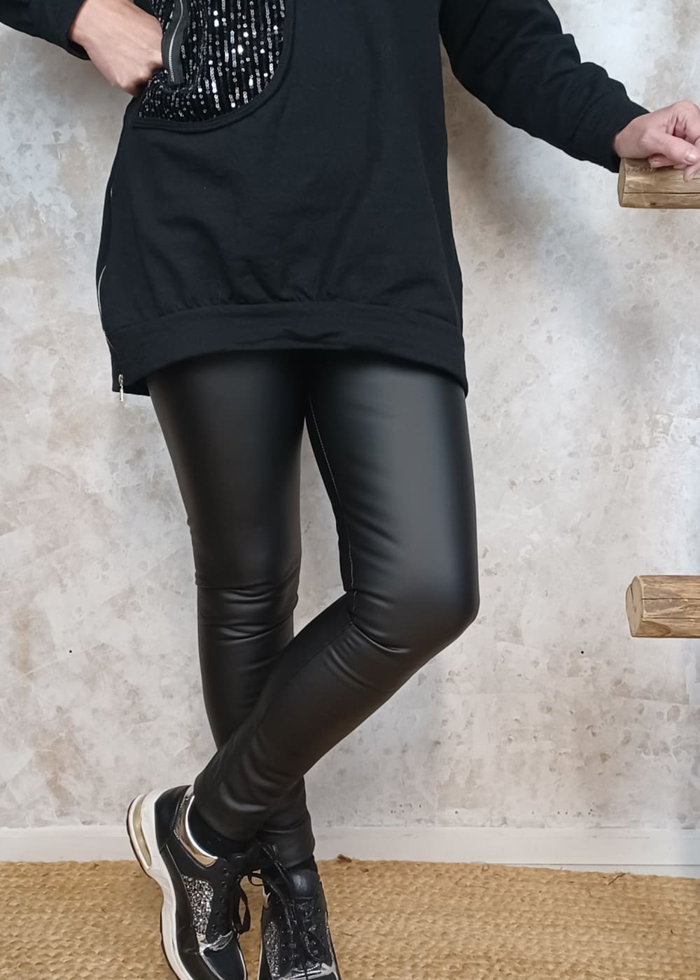 Leggins vera keinonahka - caprit ja legginsit