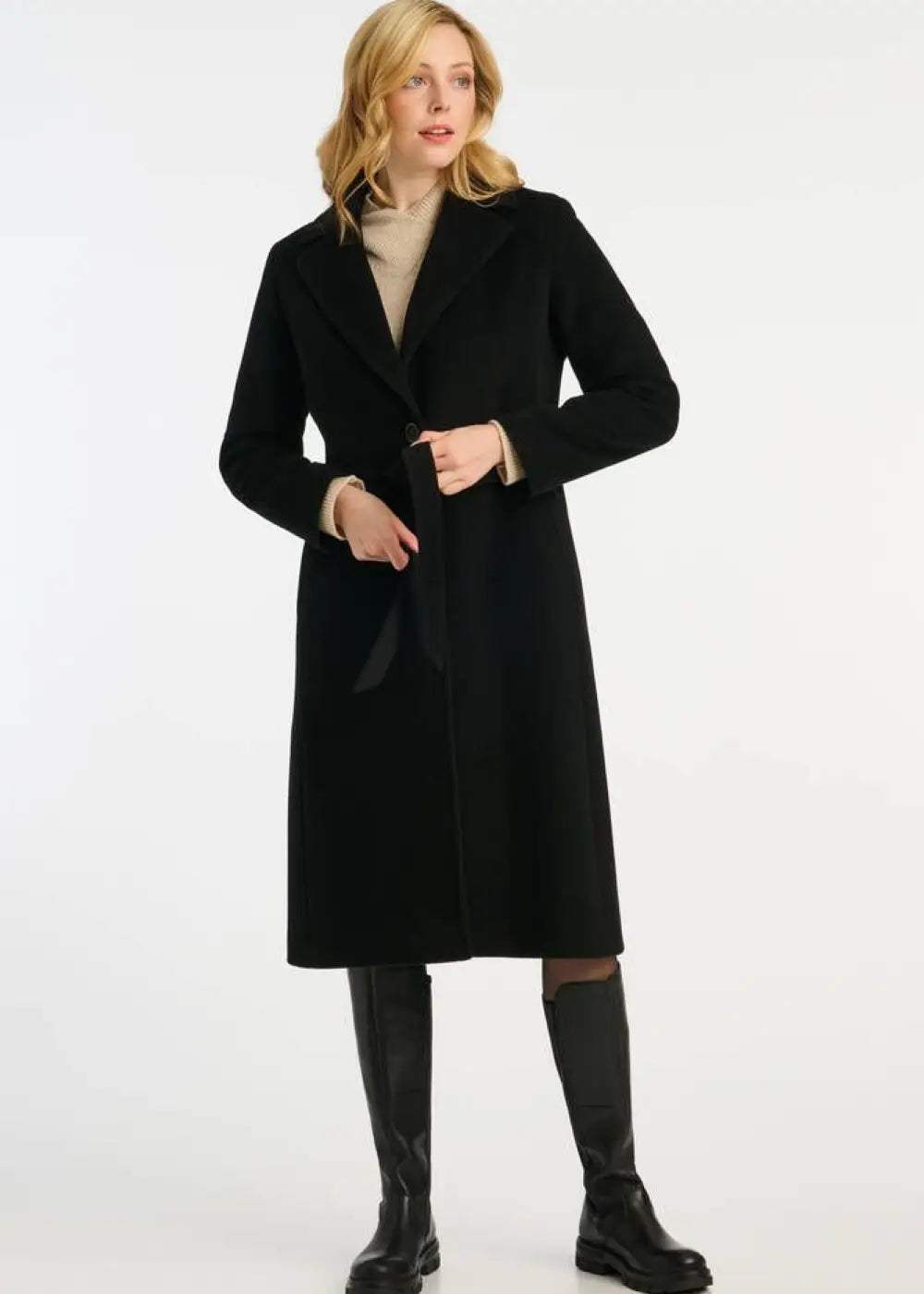 Rouheat naisten nahkasaappaat, joissa vetoketju, joustava varsi, karvavuori ja pitävä TR-kumipohja – mukavat ja tyylikkäät arkeen