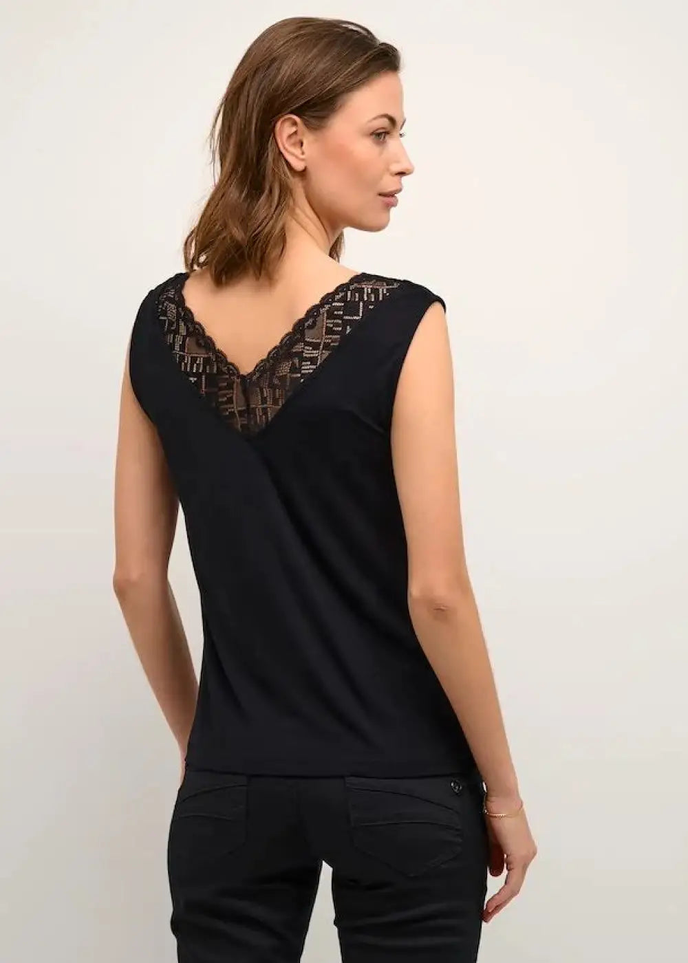 Toppi cream trulla top musta - toppi