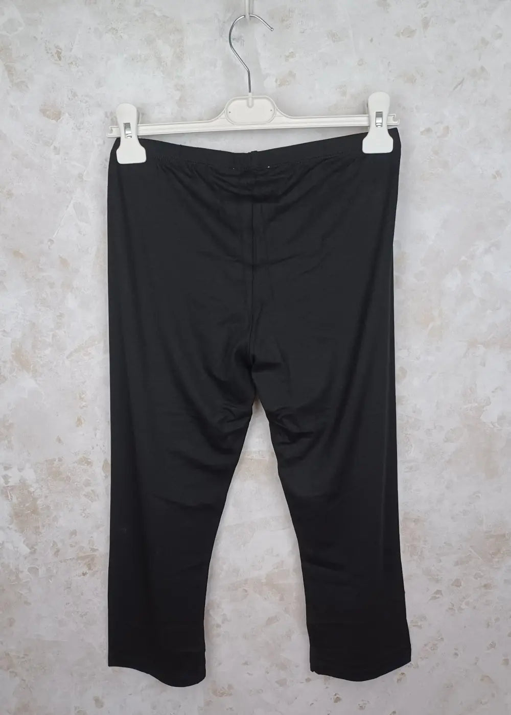 Trikoocapri mxo 126 musta - caprit ja legginsit