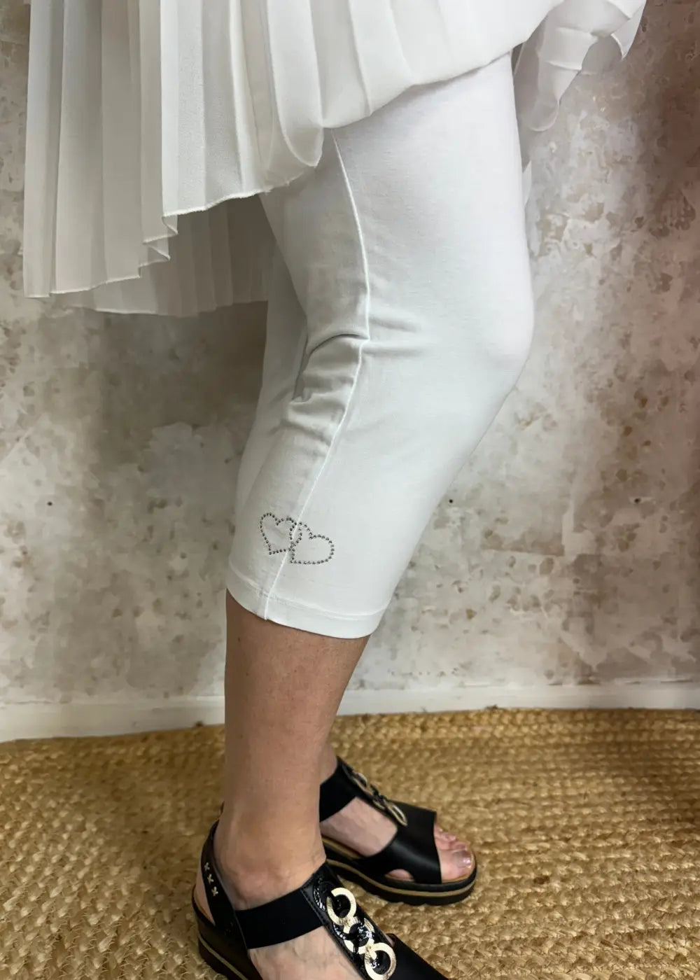 Trikoocapri mxo sydänbling valkoinen 0424 - caprit ja legginsit