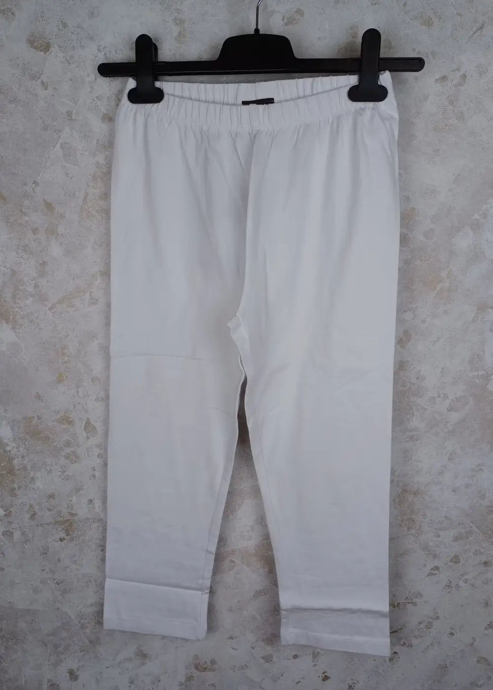 Trikoocapri zeze malus 690 valkoinen | caprit ja shortsit