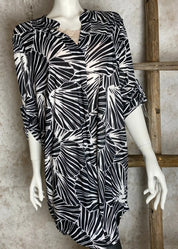 Tunika fm leafber musta