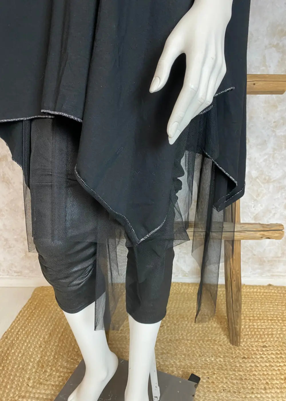 Tunika rosanne musta 1124 - tunika