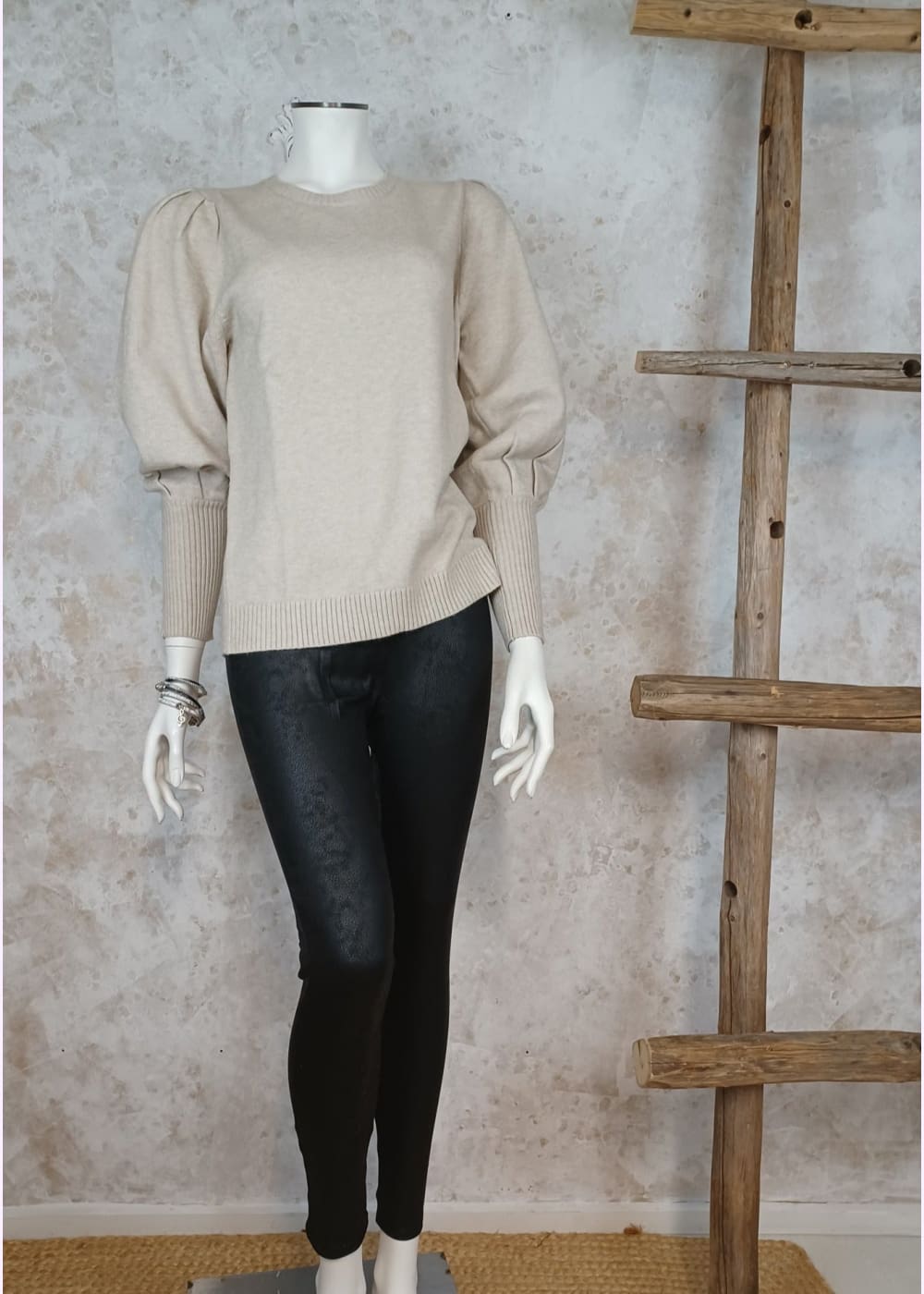 Leggins friday s-xl musta - caprit ja legginsit