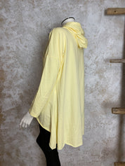 Naisten hupparitunika printillä, pehmeä joustava materiaali, A-linja, pidempi takaa, pitkät hihat ja laskettu olkalinja