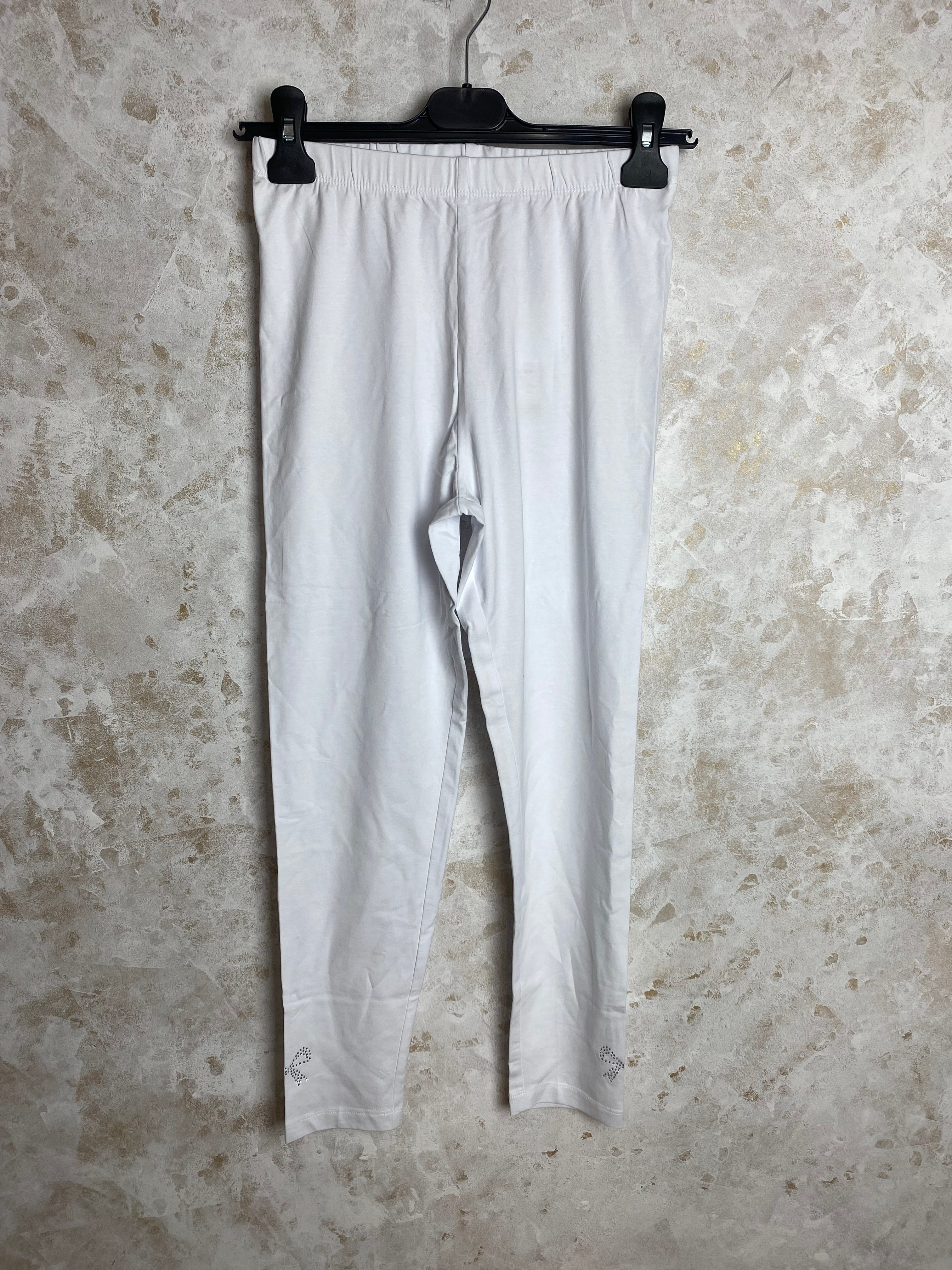 8-lahje, rusettiblingi lahkeessa, ohut joustava trikoo ja korkea vyötärö