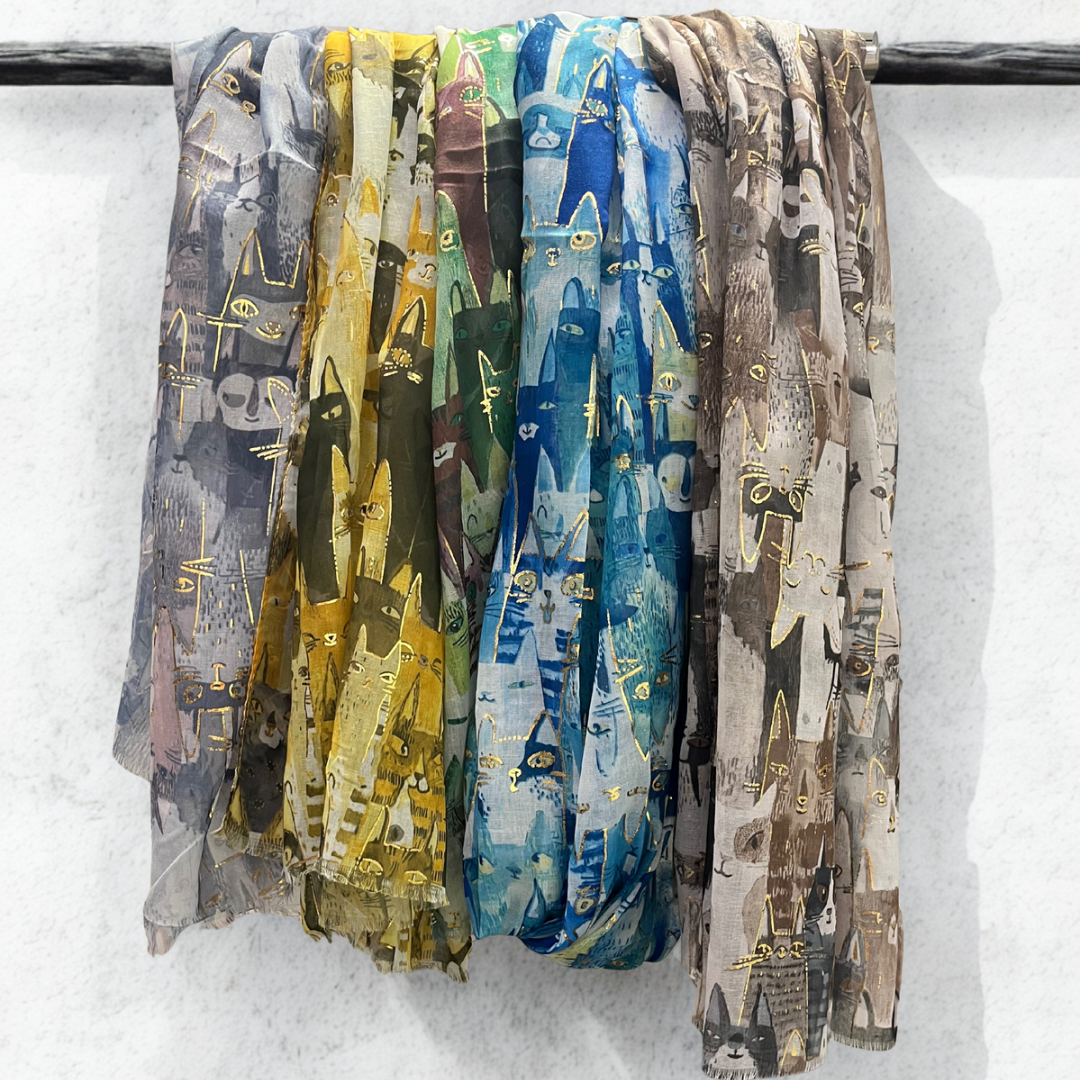 Kissahuivi eri värejä 1125