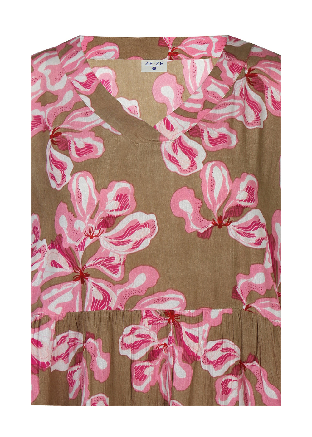 Naisten maksimekko kreppiviskoosista, suuret kukkakuviot, V-pääntie, vajaamittaiset hihat, taskut ja levenevä helma