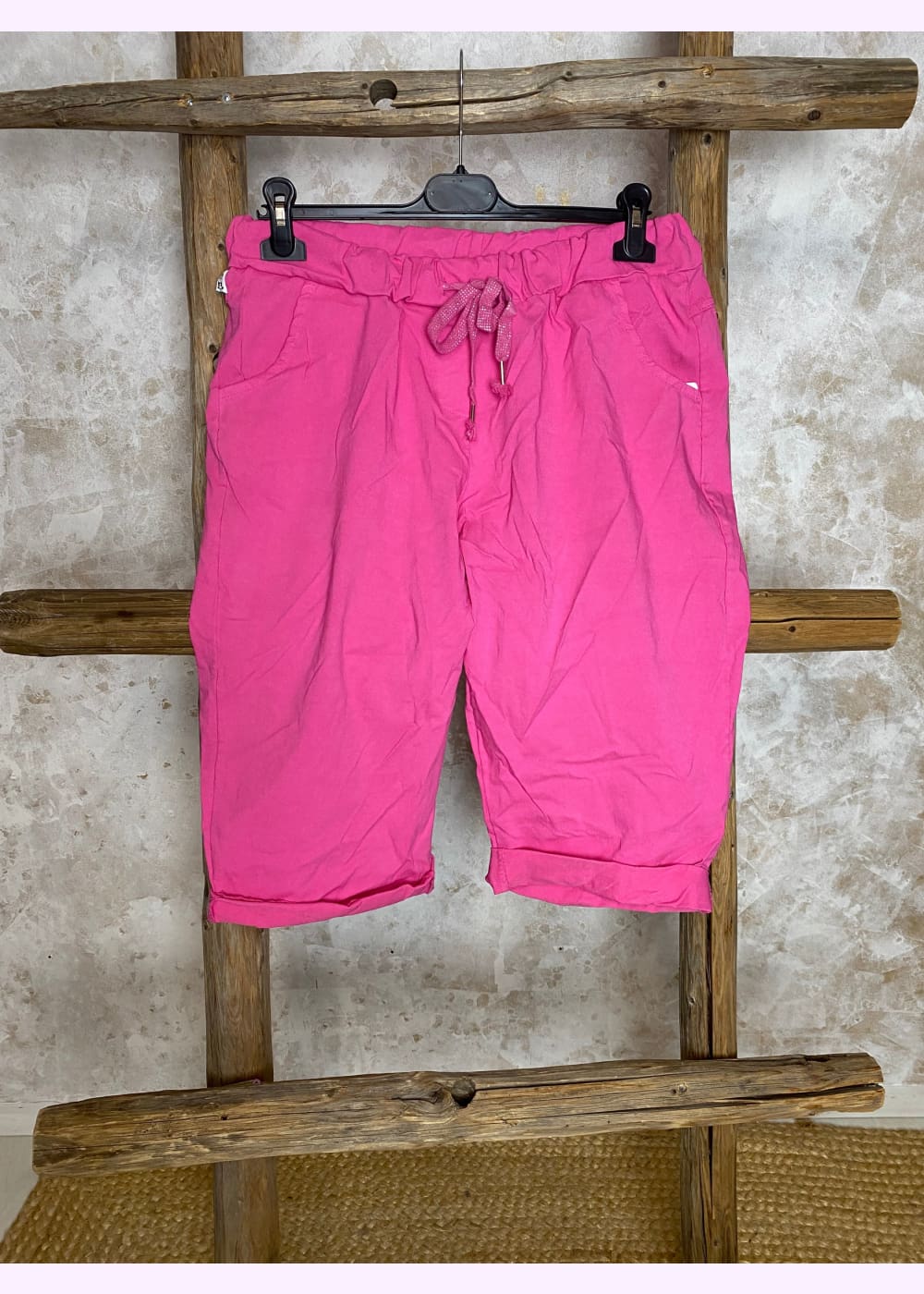 Caprit pluskoko 570 eri värejä 0525 - pinkki - caprit ja shortsit