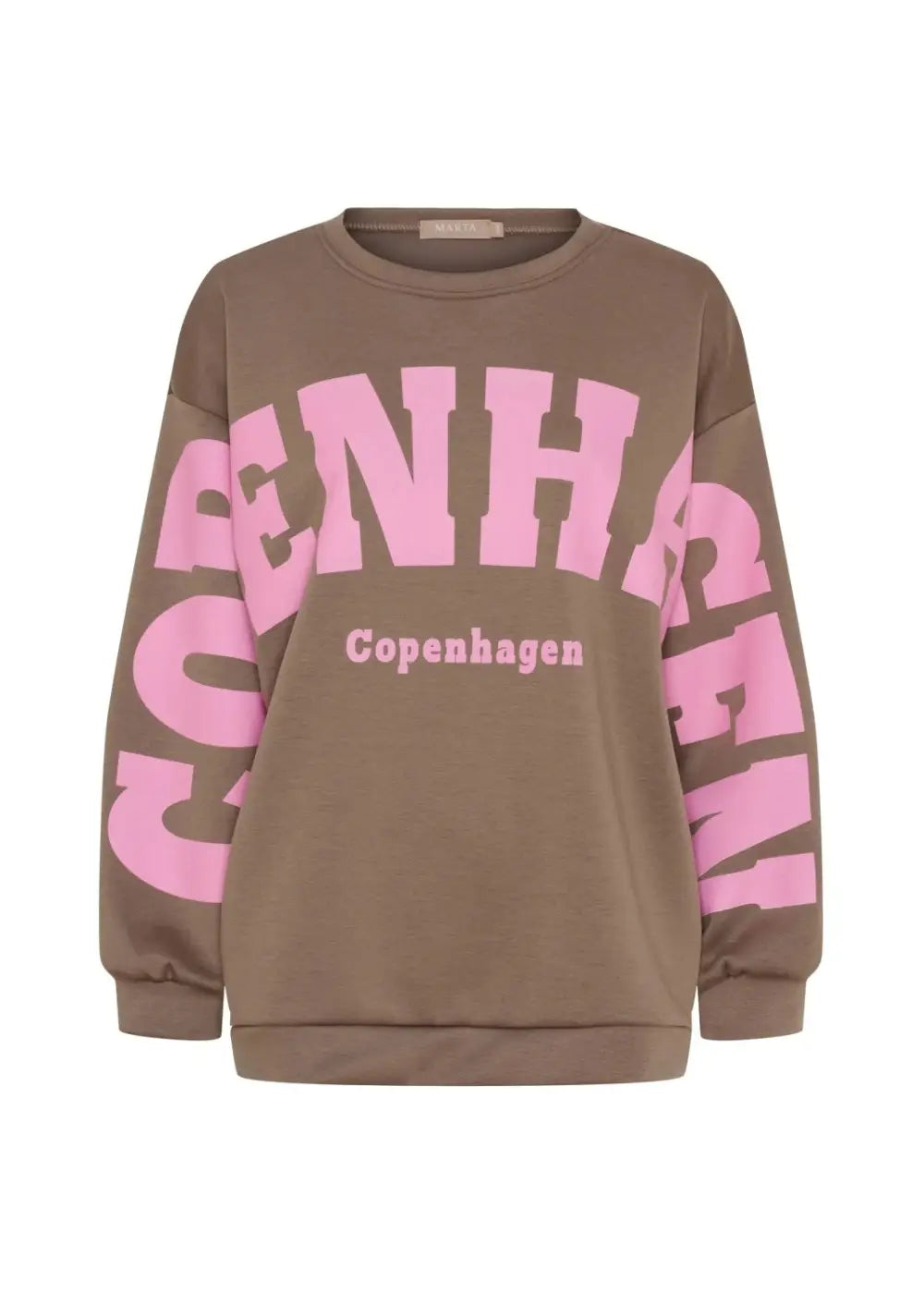 Taupen värinen oversized collegepaita printtikuviolla, pehmeä ja joustava materiaali, pitkät hihat ja O-pääntie