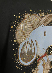 Rento naisellinen hupparimekko pehmeästä college-kankaasta, strassikoristeltu ”ressu”-printtikuvio, kaareva helma, täysmittaiset hihat ja kätevät sivutaskut