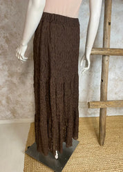 Boheemi pitsihame frillahelmalla ja A-linjaisella mallilla, leveä kuminauhavyötärö ja joustava alushame