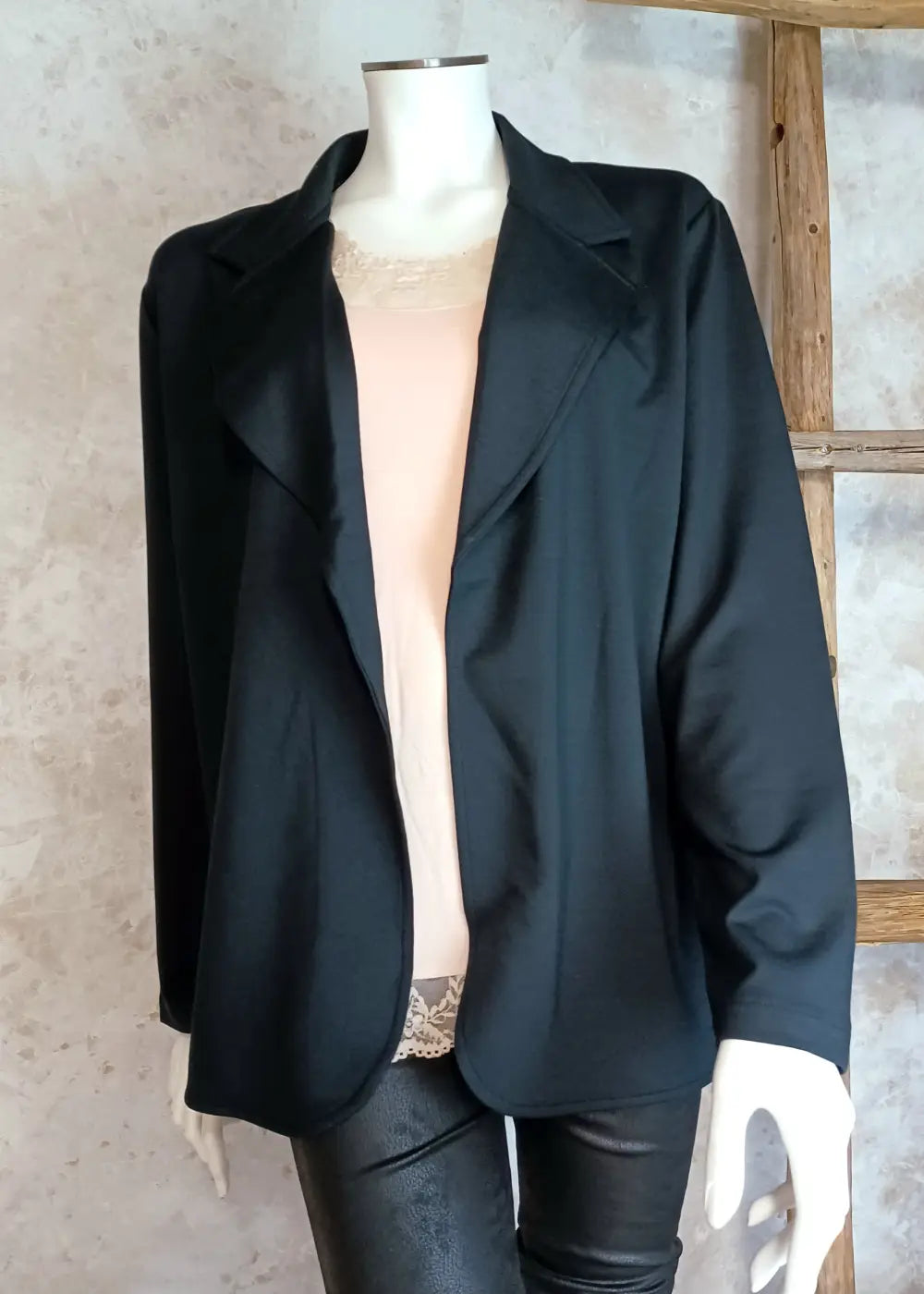Jakku gaby 11956 musta 0823 - takki