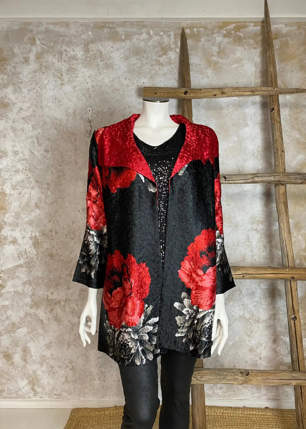 Kääntöjakku red rose punamusta 1124 - takki