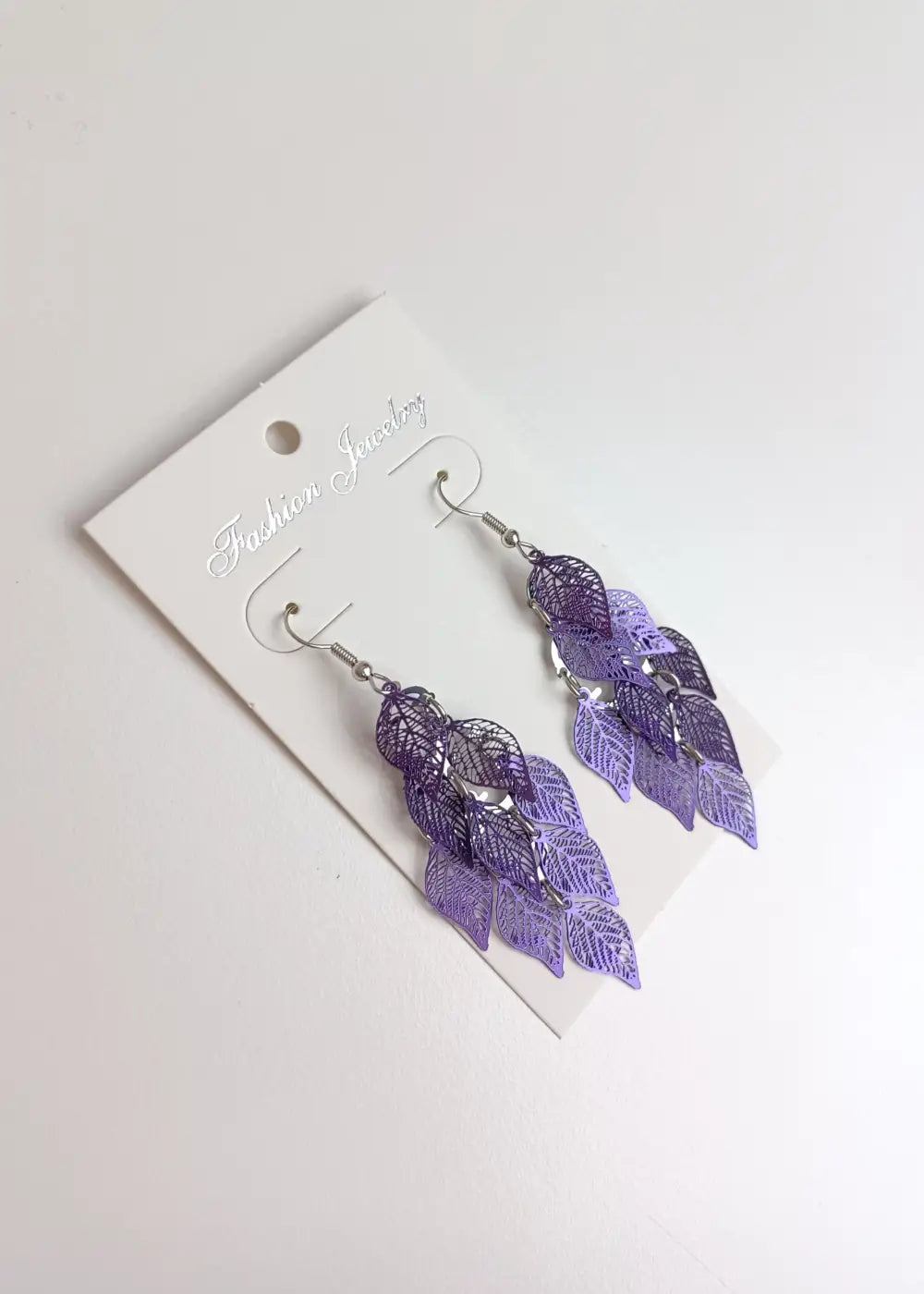 Korvakorut eger eri värejä | violetti | korut
