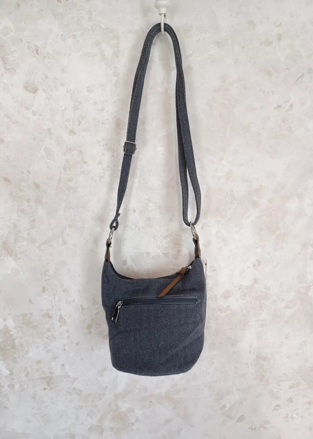 Laukku canvas eri värejä - laukut