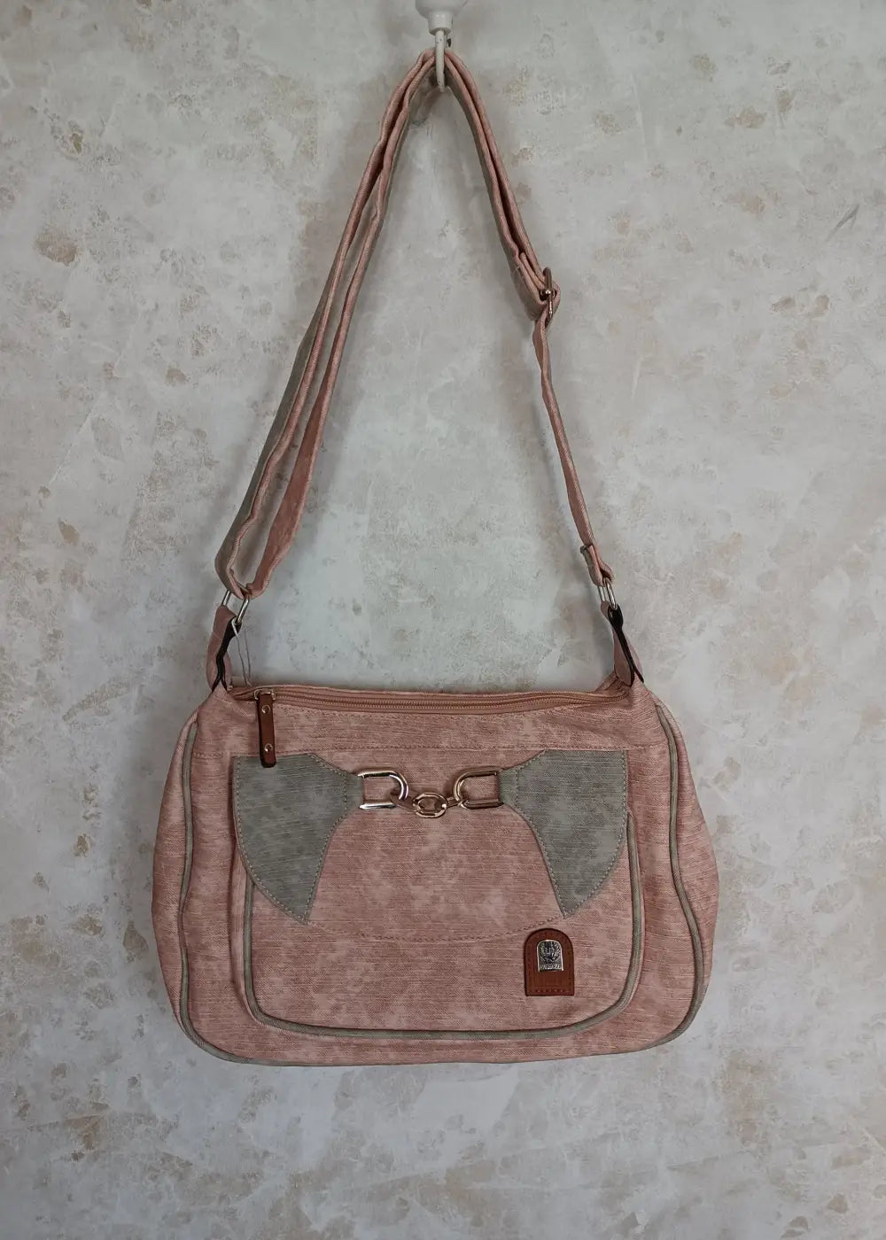 Laukku firenze roosa ja musta - laukut