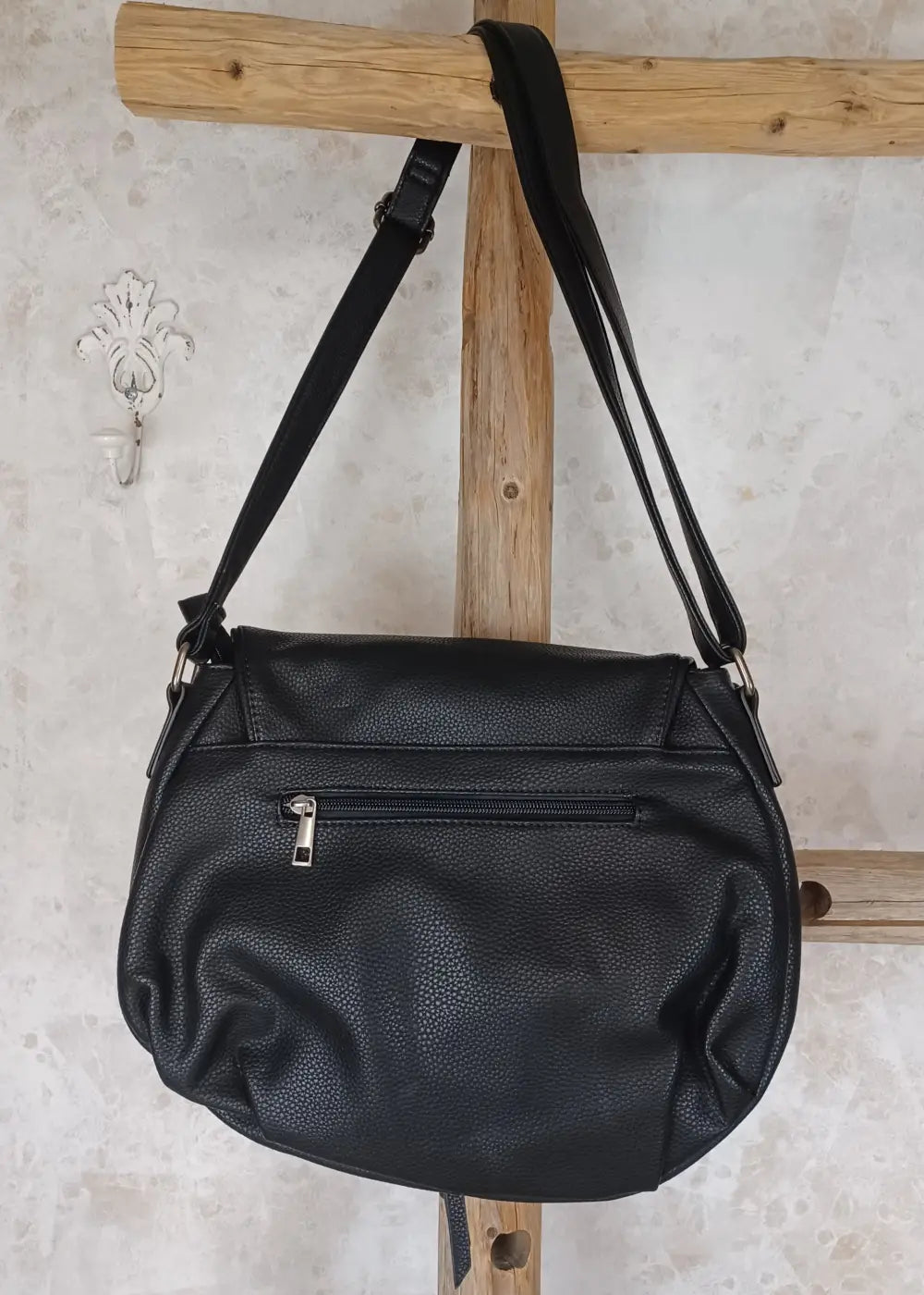 Laukku rieker 1117 musta - asuste