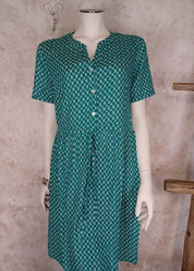 Mekko cream tiah fit&flare vihreä - mekko