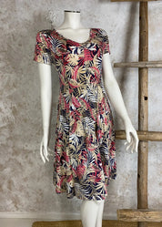 Mekko jy lenore punainen 0524 - mekko
