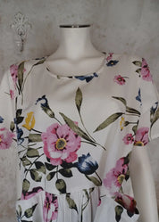 Mekko lovina flower dny kukkaprintti pluskoko - mekko