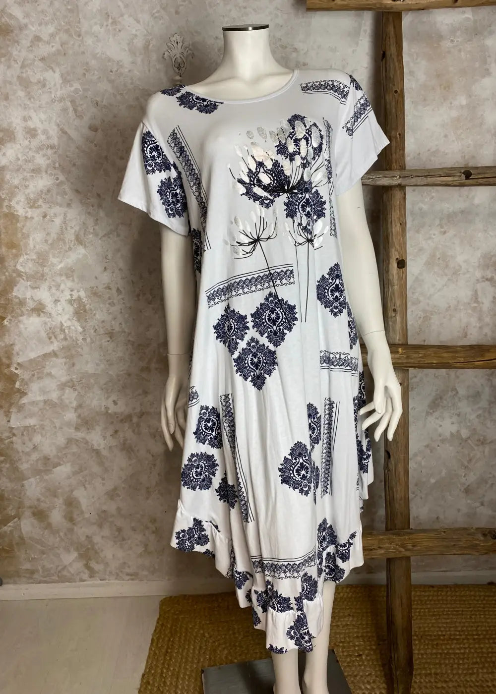 Mekko rosita eri kuoseja 0525 | 417 | mekko
