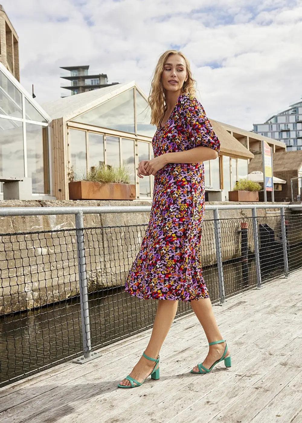 Mekko zeze gia lila 0524 - mekko