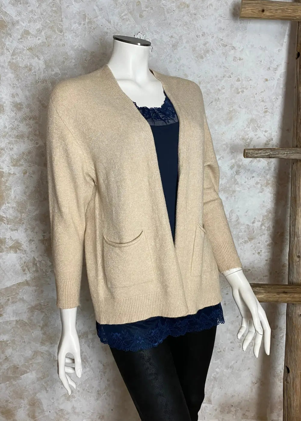 Neuletakki nathalie 353 eri värejä 0525 | beige | neule