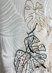 Naisten lyhythihainen pusero strassikoristeella, kimaltava etuosa, joustava takaosa, O-pääntie ja holkkihihat juhlaan ja vapaa-aikaan