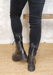 Samettihousu mapp cordyroy musta - housut