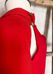 Hempeä sifonkipusero kauluksella ja nauhoilla, suora malli, läpinäkyvät hihat, hihansuiden kuminauharypytys, frilla ja selän nappireikä