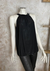 Rento hihaton toppi naisille, yksivärinen, solmittavat nauhat, koristeleikkaus, joustava ja kevyt materiaali.