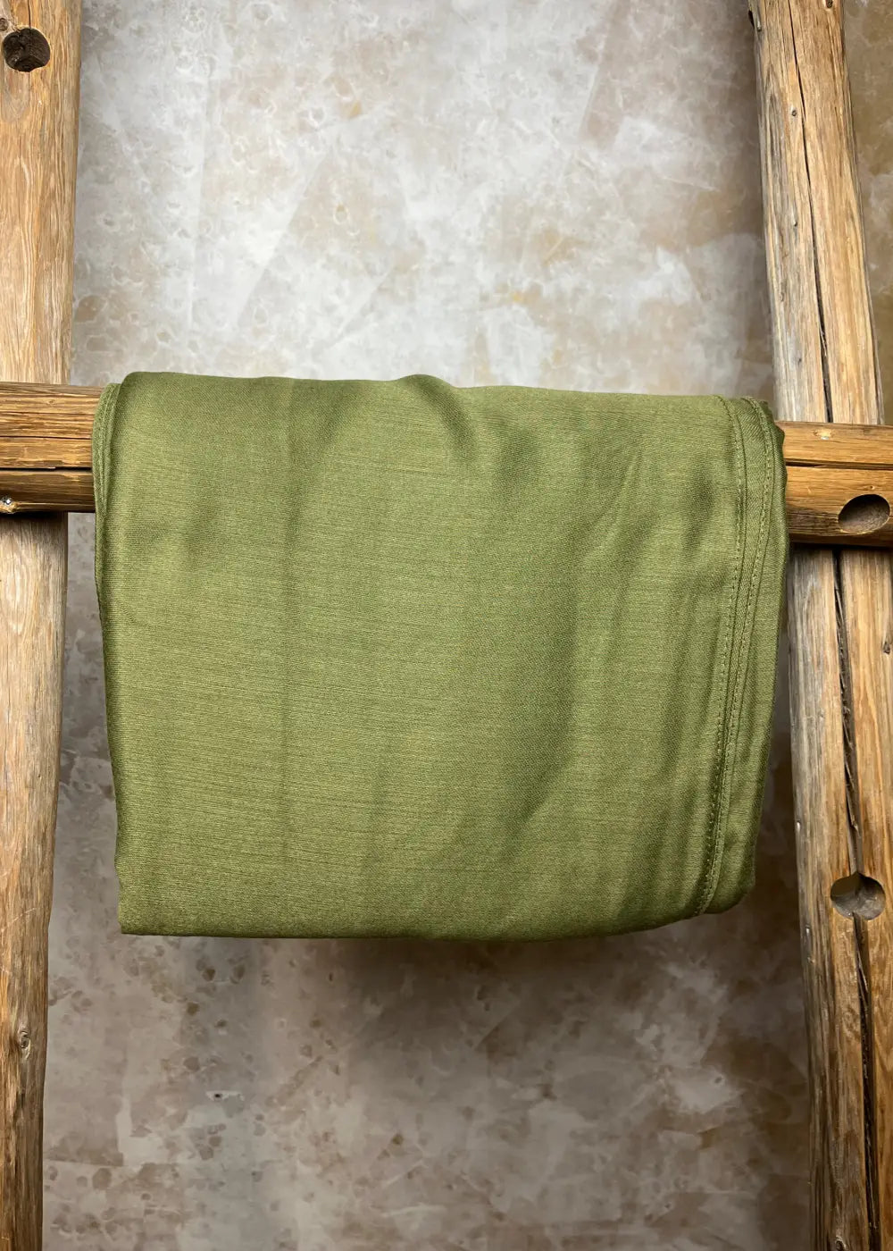 Yksivärinen huivi eri värejä 1125 | khaki | huivit