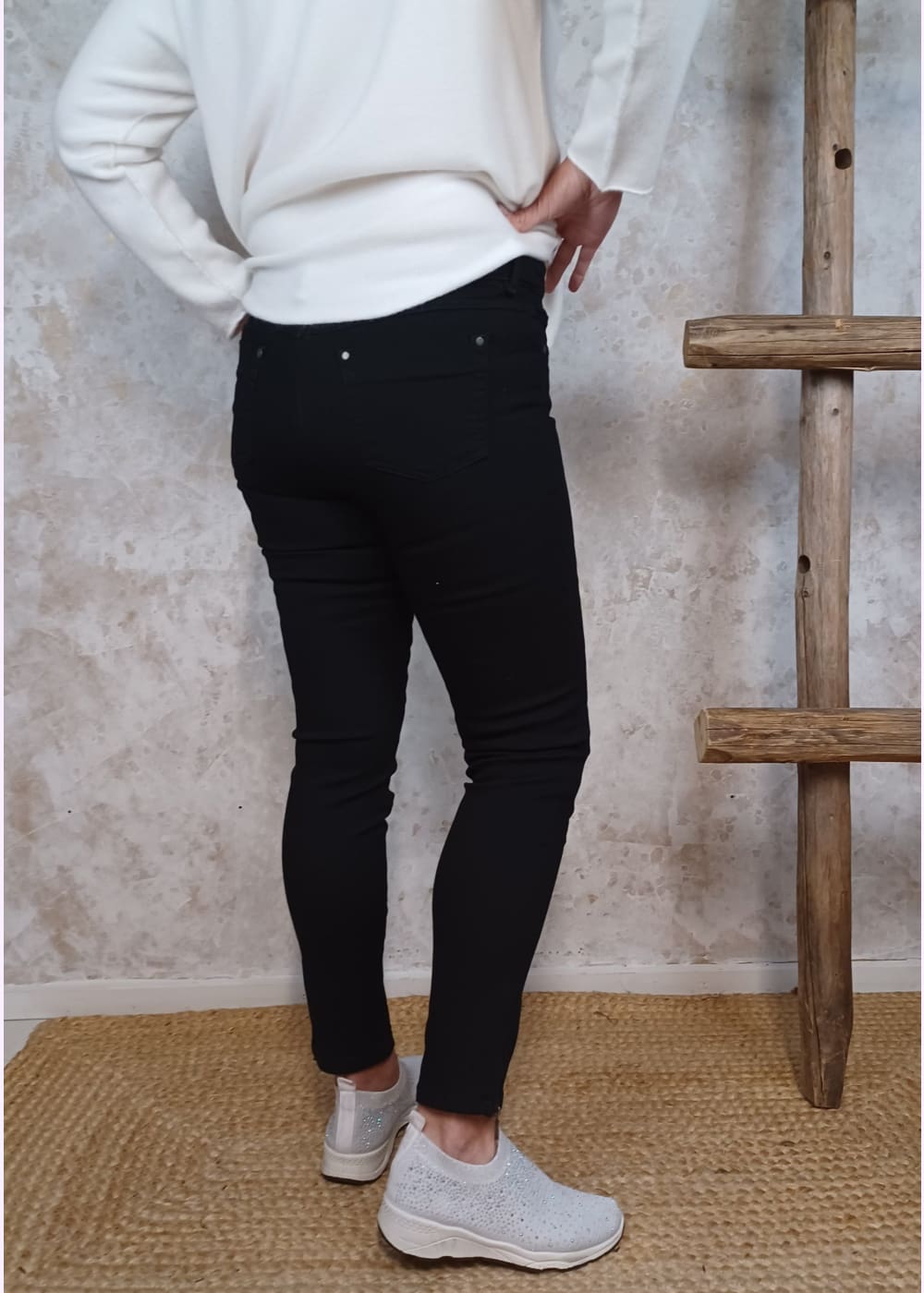 Housut c.ro magic fit musta - housut
